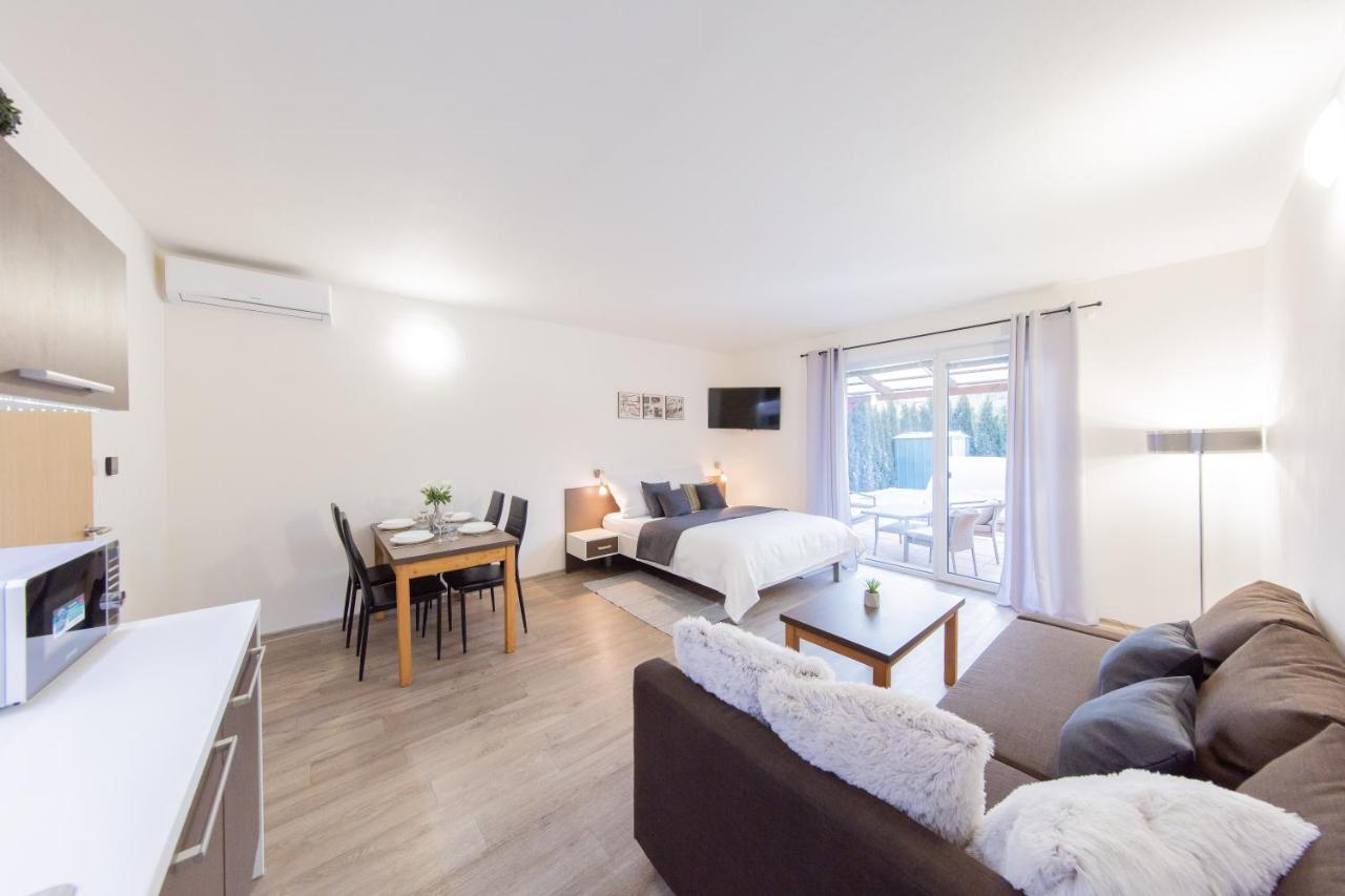 Apartman Sophia 4 S Terasou Velké Losiny Dış mekan fotoğraf